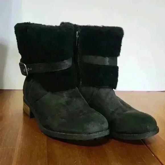 UGG AUSTRIALIA size 9 - Picture 4 of 8